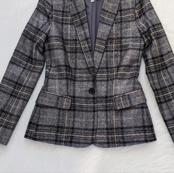 L'Agence Diana Silver Metallic Plaid Skinny Lapel Blazer | Size 0 - Picture 13 of 16